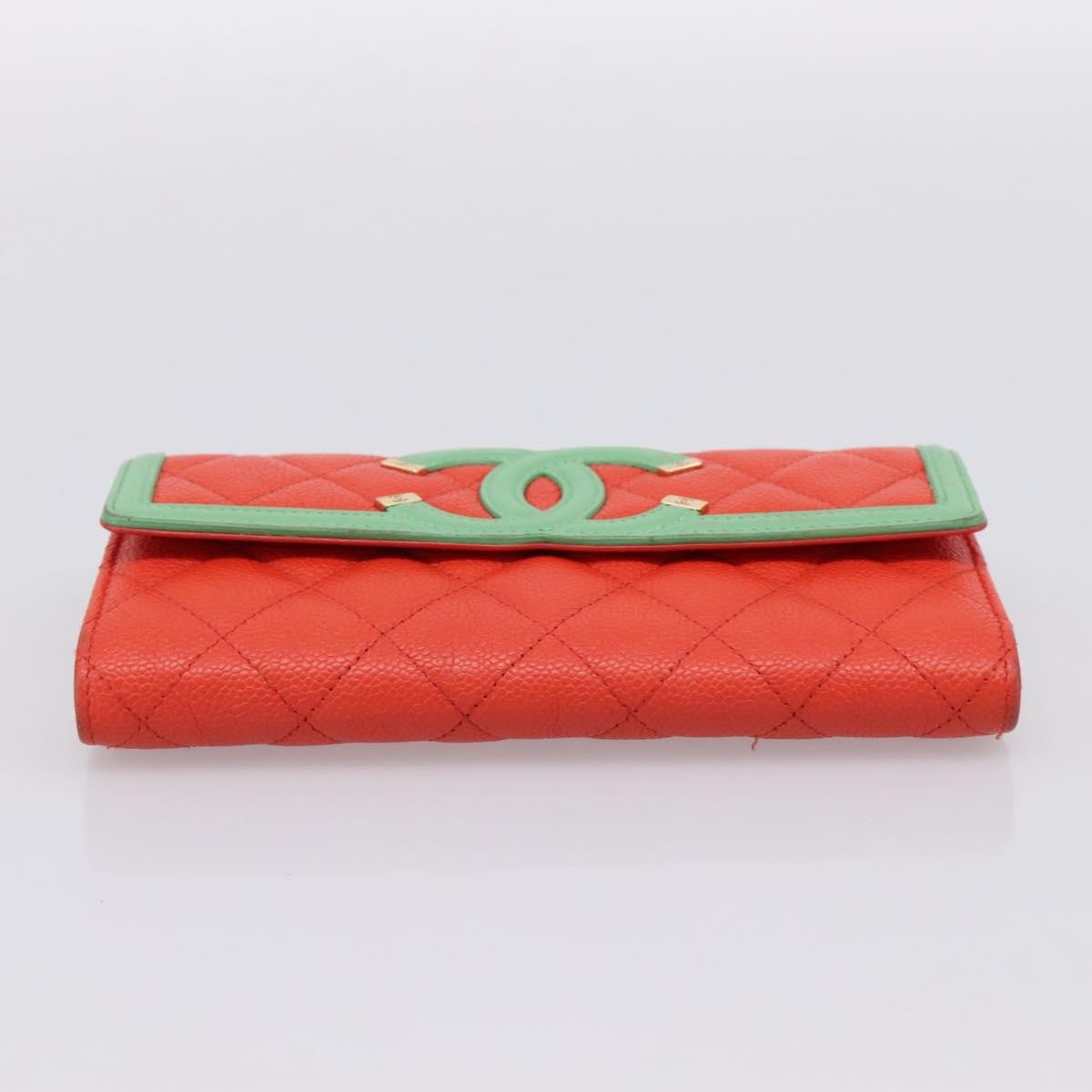 Chanel Filigree Flap Quilted Caviar Red Leather Wallets Accessory (Pre-Owned)