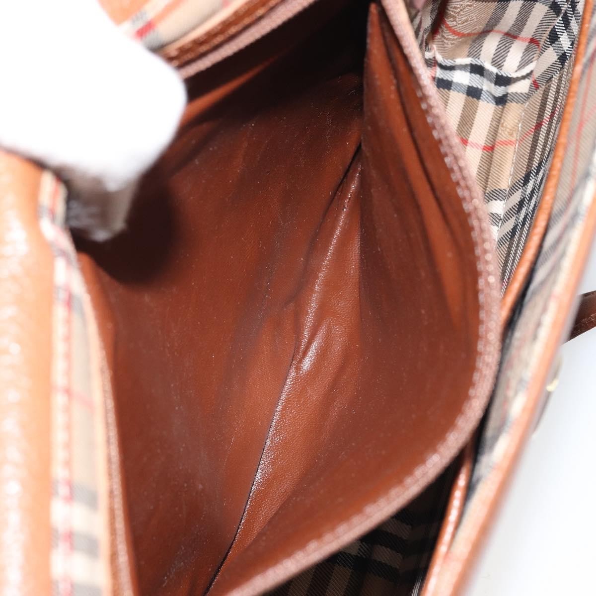 Burberry Vintage Leather Brown Leather Shoulder Bag Bag (Pre-Owned)