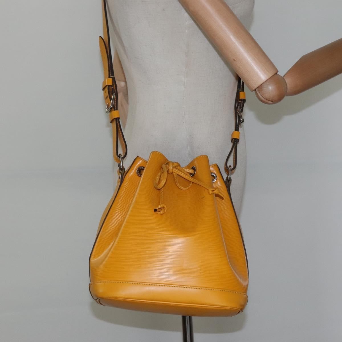 Louis Vuitton Petit Noe Nm Epi Leather Yellow Leather Shoulder Bag Bag (Pre-Owned)