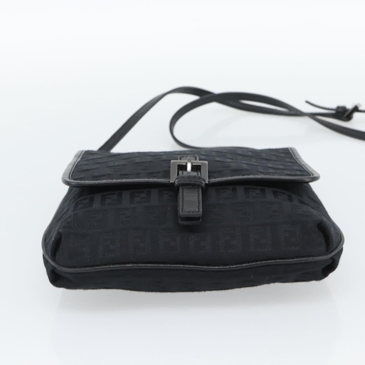 Fendi Shoulder Zucchino Canvas Black Canvas Shoulder Bag Bag (Pre-Owned)