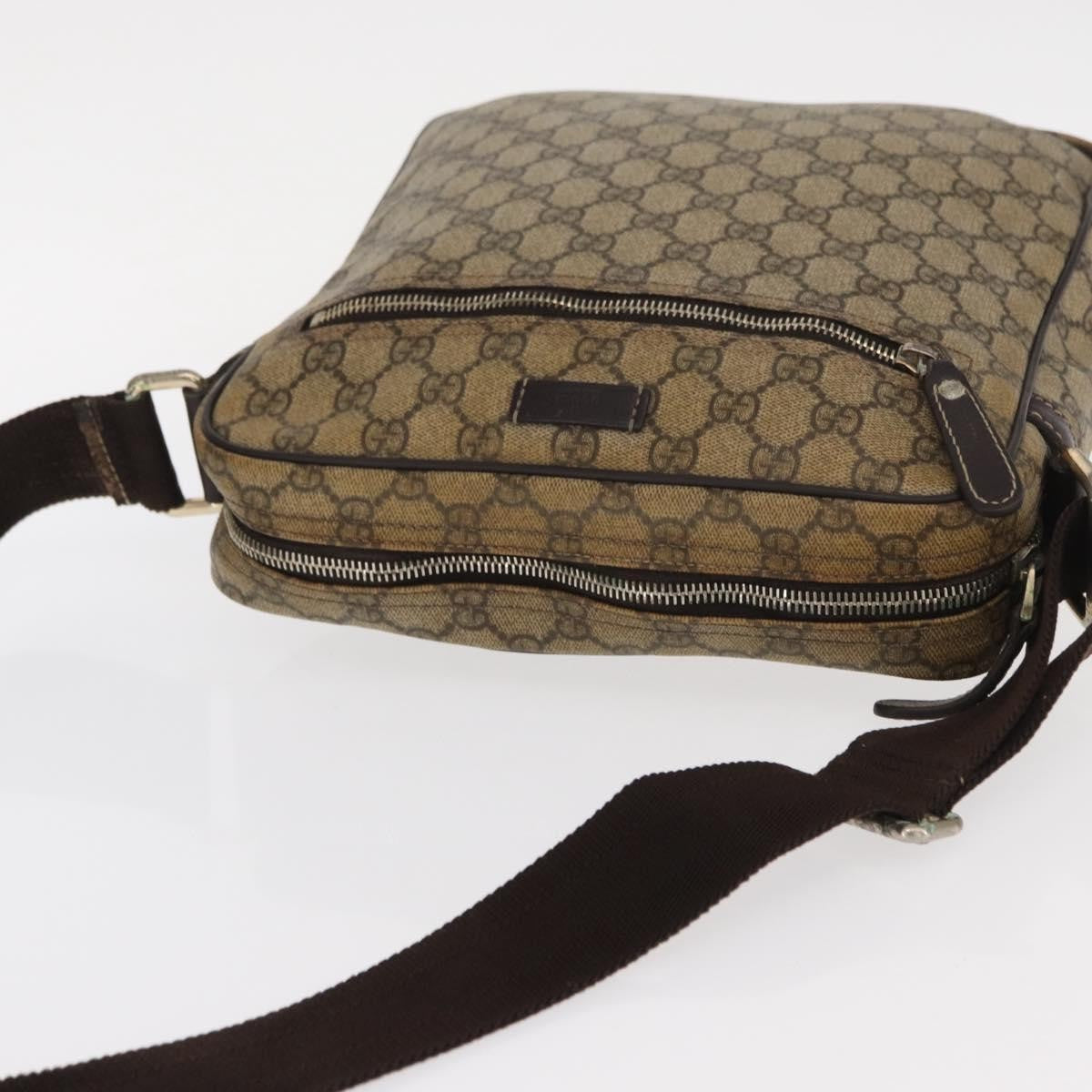 Gucci Front Zip Messenger Gg Coated Canvas Beige Canvas Shoulder Bag Bag (Pre-Owned)