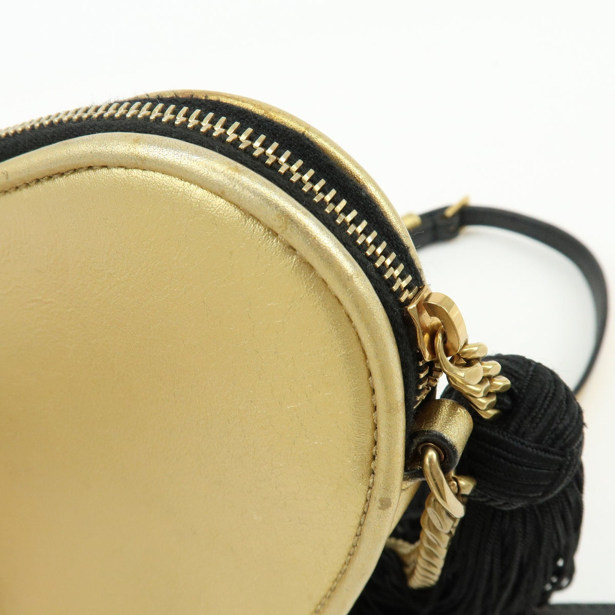Saint Laurent Love Heart Tassel Chain Leather Gold Leather Handbag (Pre-Owned)