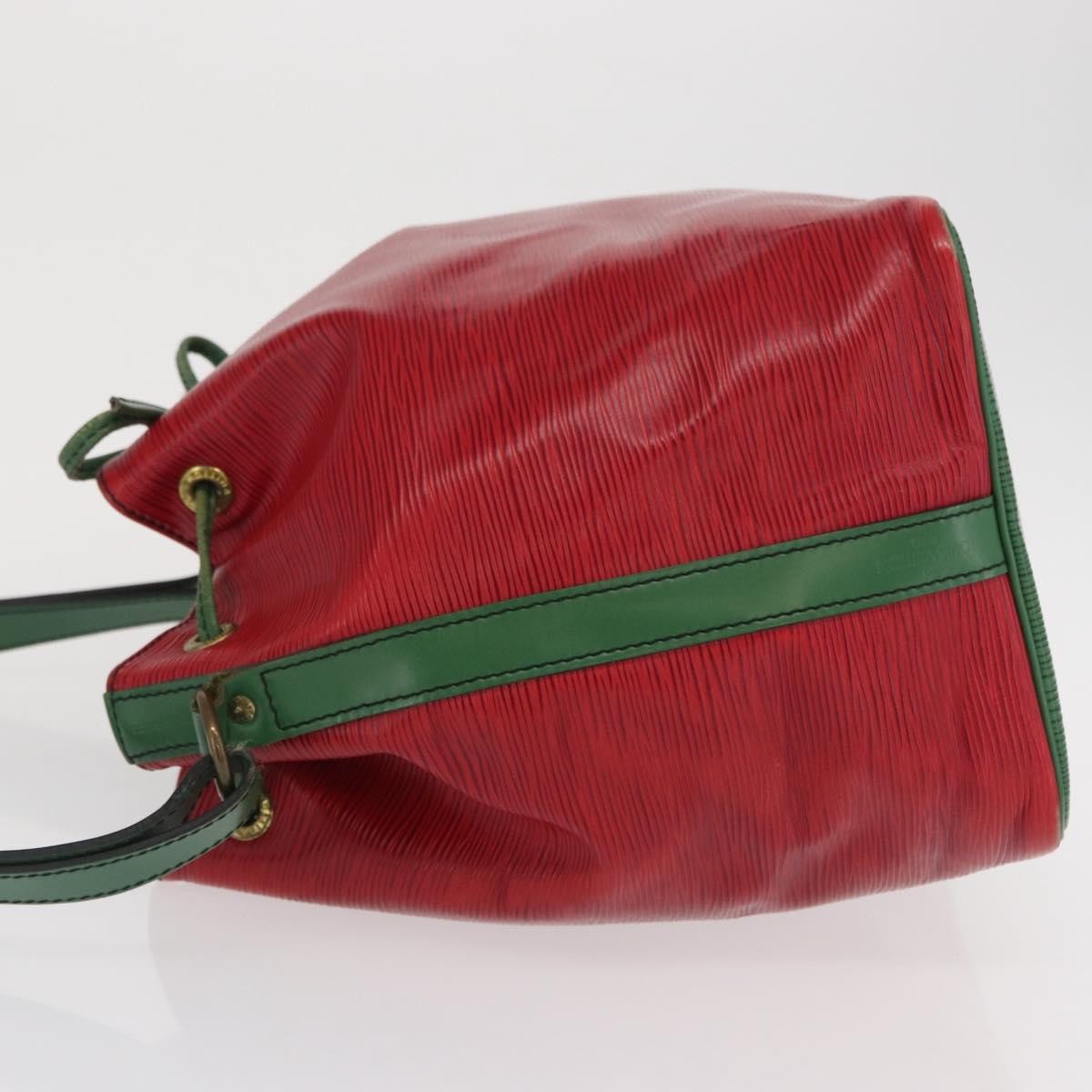 Louis Vuitton Bicolor Petit Noe Epi Leather Green Leather Shoulder Bag Bag (Pre-Owned)