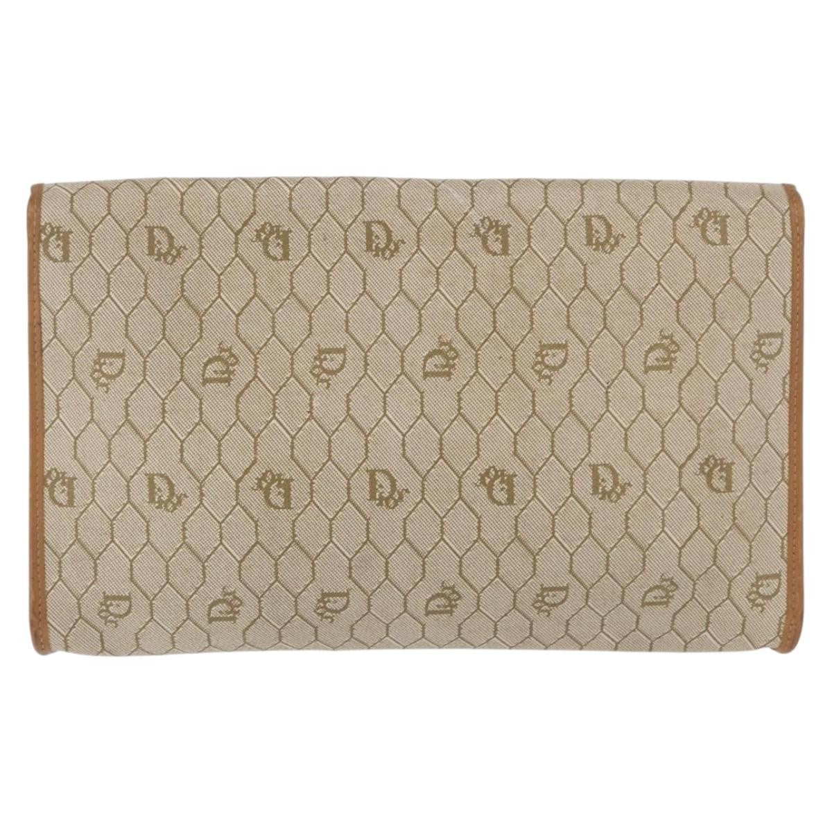 Christian Dior Vintage Honeycomb Chain Canvas Beige Canvas Shoulder Bag Bag (Pre-Owned)