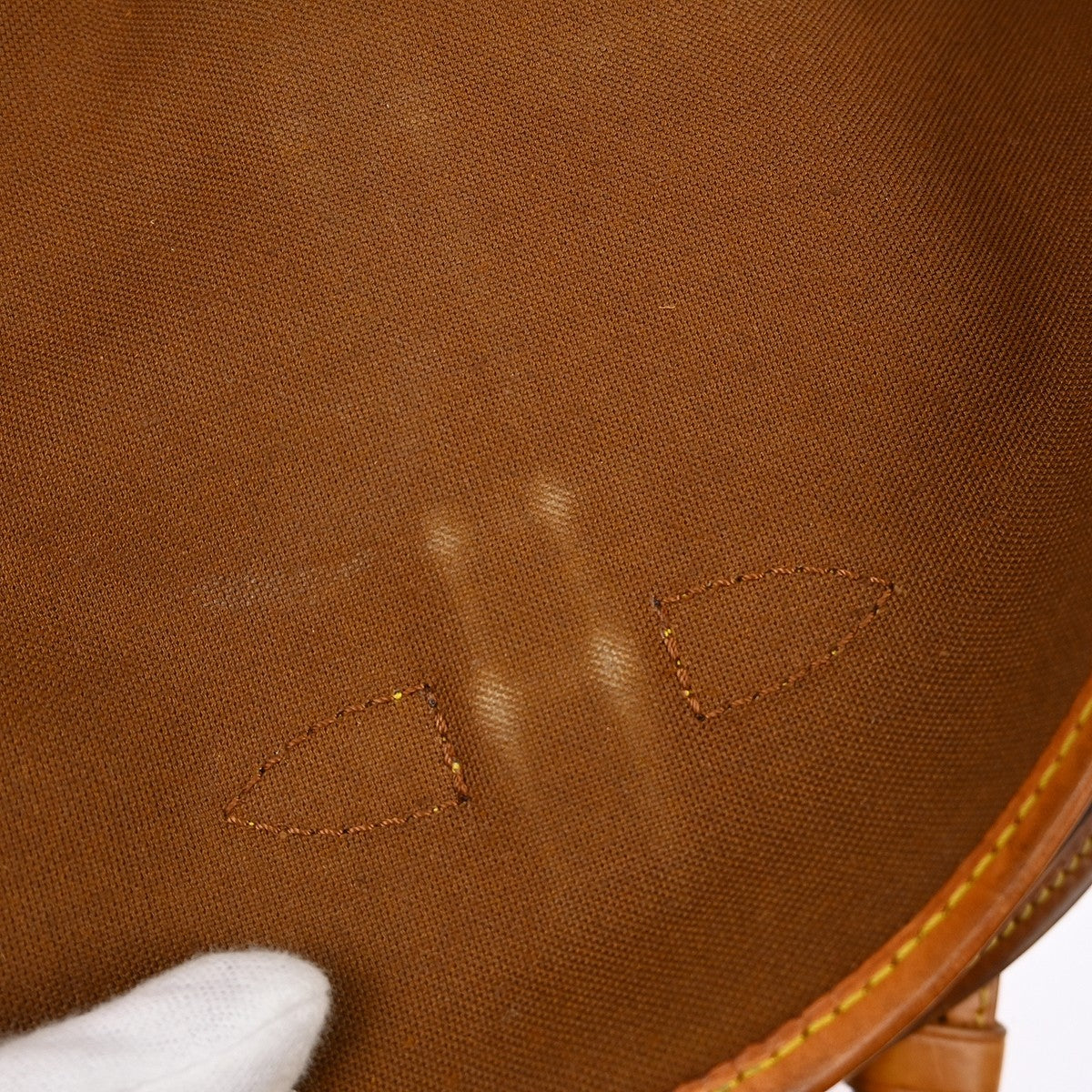 Louis Vuitton Saumur Monogram Brown Canvas Shoulder Bag Bag (Pre-Owned)