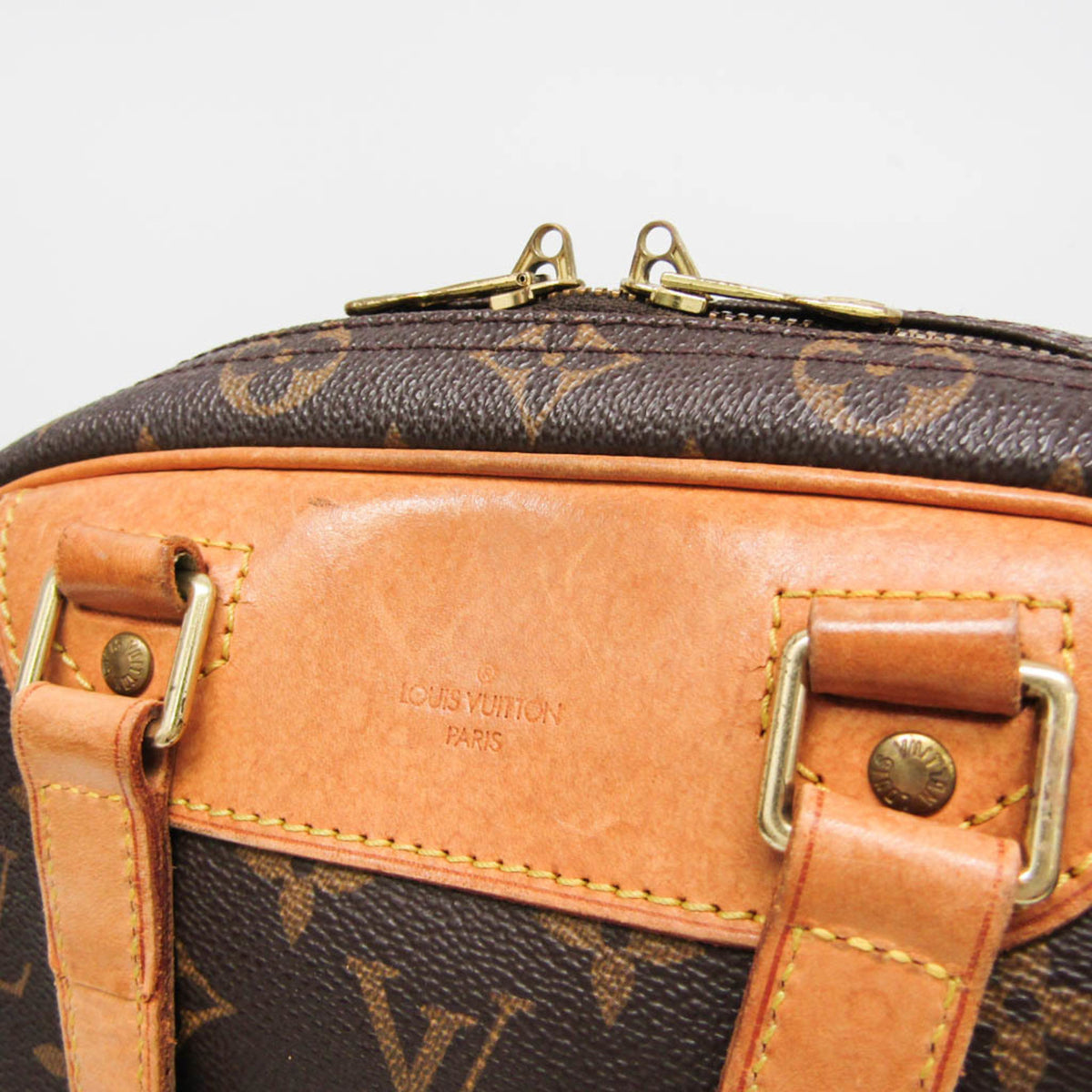 Louis Vuitton Excursion Monogram Canvas Brown Canvas Handbag (Pre-Owned)