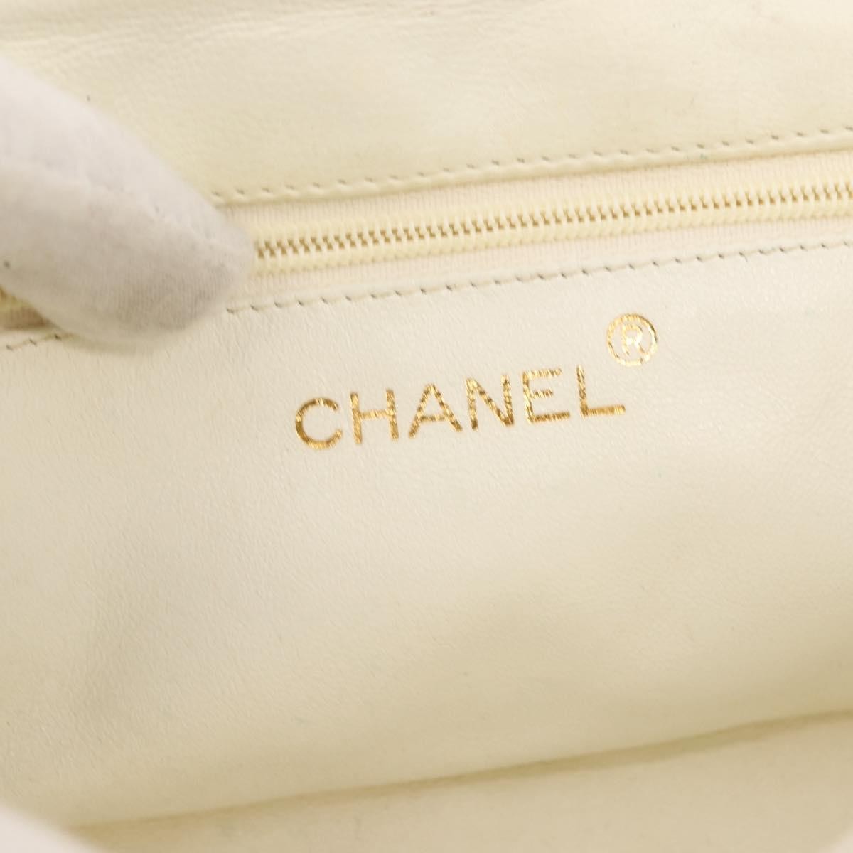 Chanel Full Flap Wallet On Chain Quilted Lambskin White Leather Clutche & Pouche Bag (Pre-Owned)