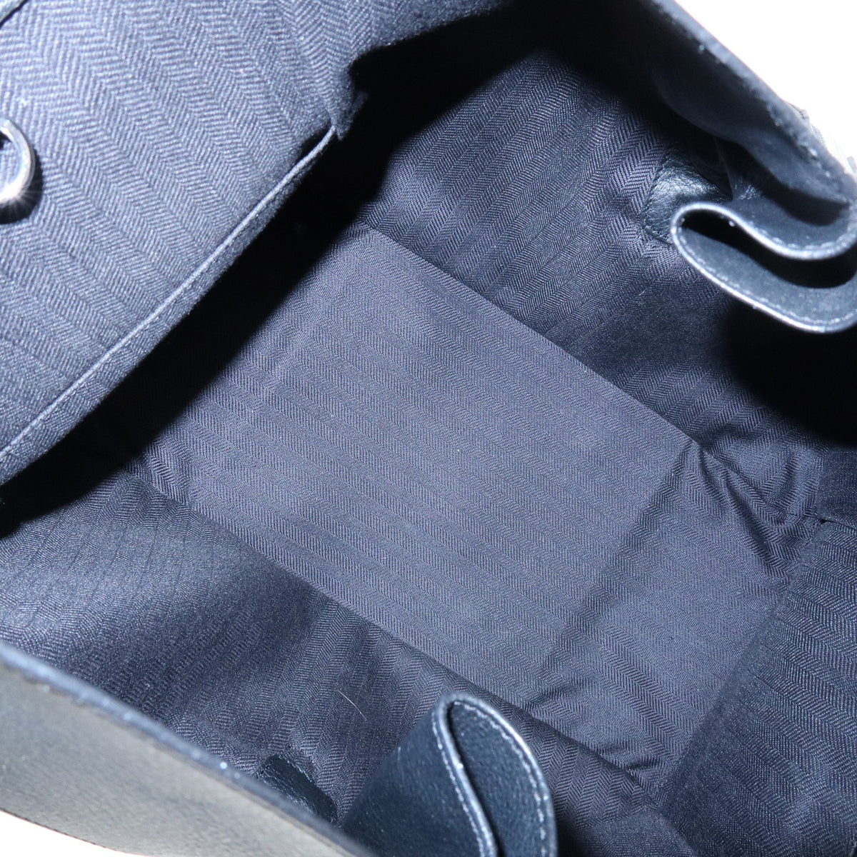 Loewe Hammock Leather Black Leather Handbag (Pre-Owned)