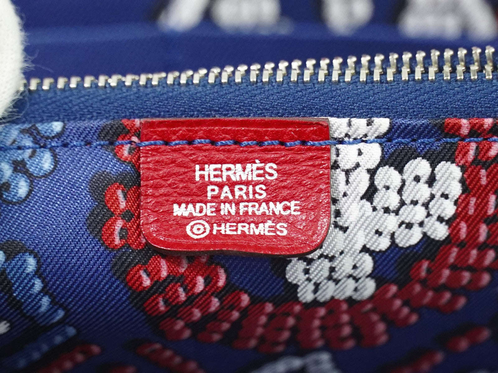 Hermes Azap Zip Around Silk'in Epsom Red Leather Wallets Accessory (Pre-Owned)