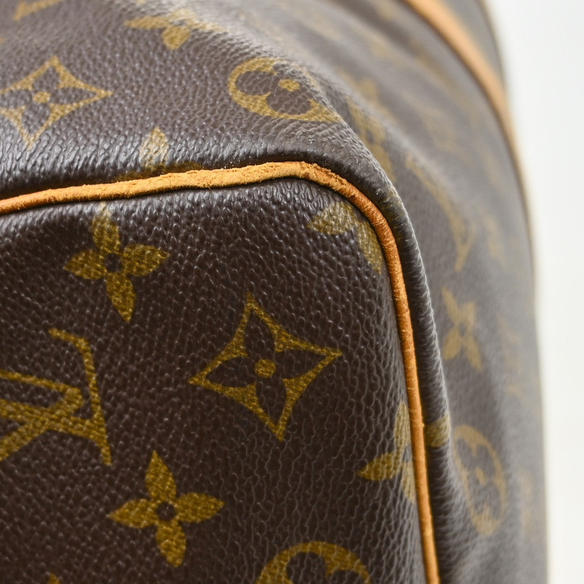 Louis Vuitton Keepall Monogram Canvas Brown Canvas Travel Bag Bag (Pre-Owned)
