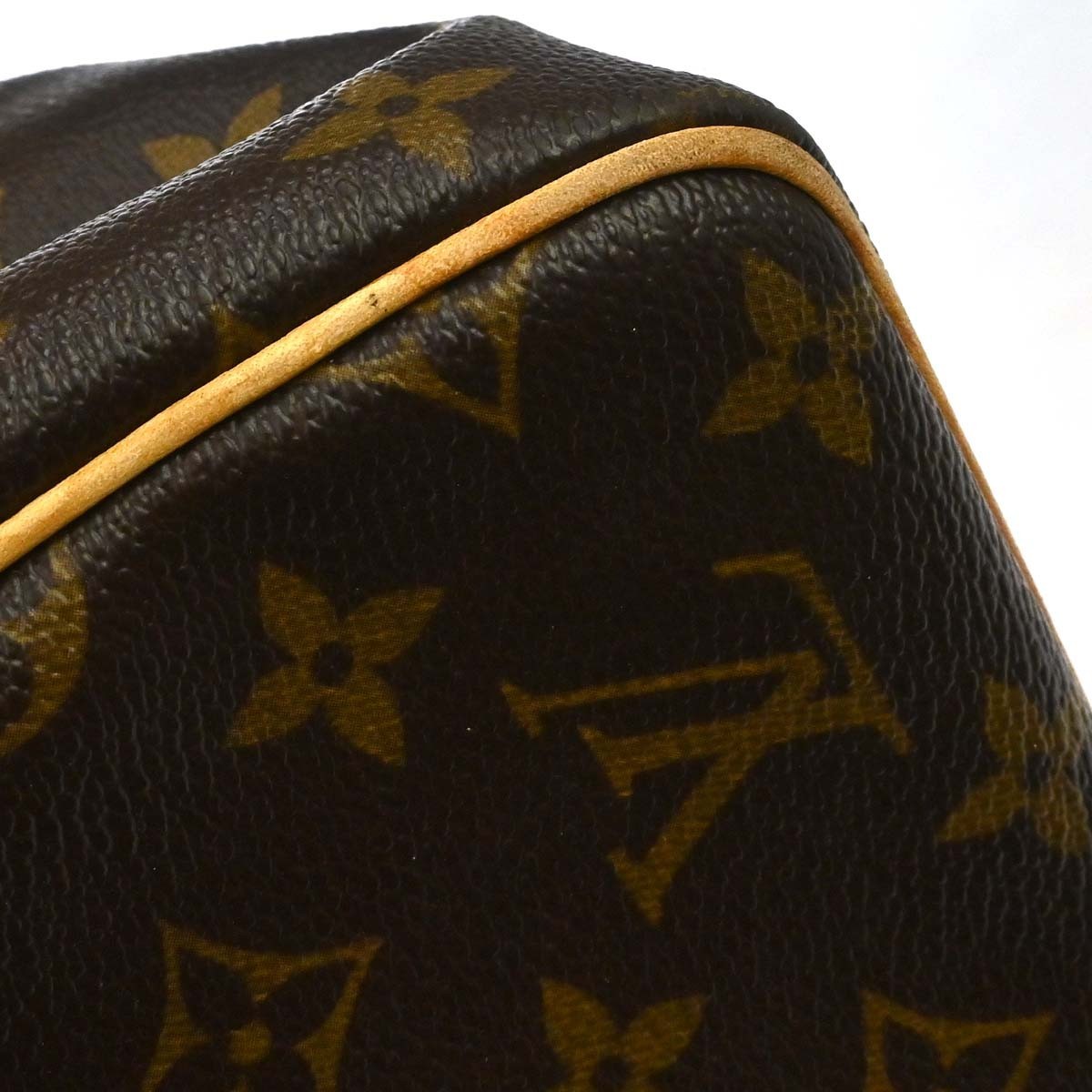Louis Vuitton Batignolles Monogram Canvas Brown Canvas Shoulder Bag Bag (Pre-Owned)