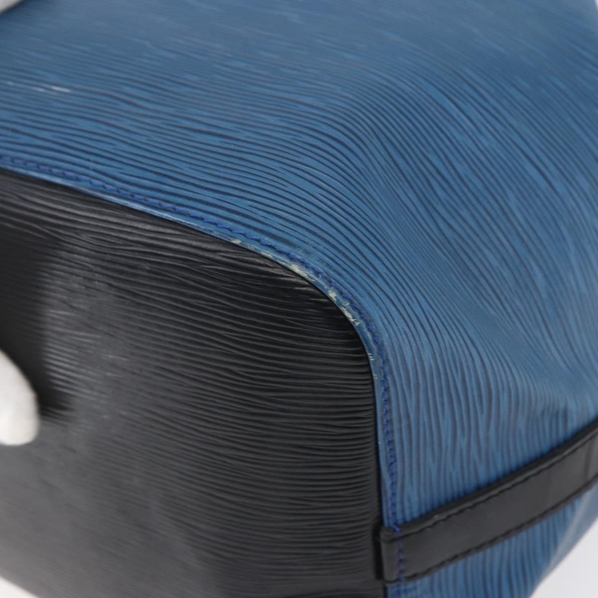 Louis Vuitton Petit Noe Epi Leather Blue Leather Shoulder Bag Bag (Pre-Owned)