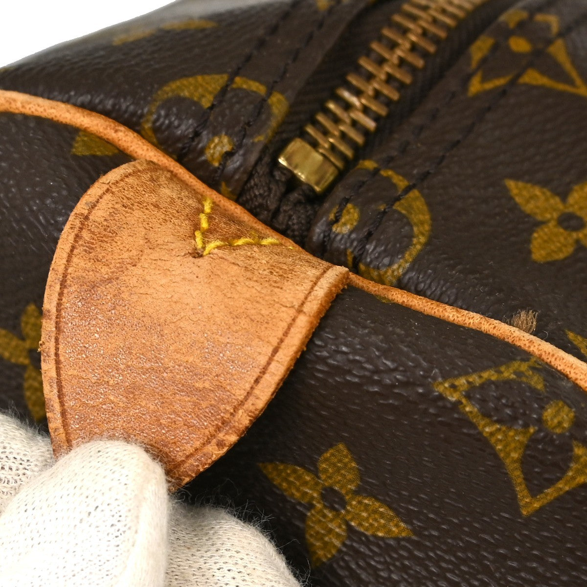 Louis Vuitton Keepall Monogram Brown Canvas Travel Bag Bag (Pre-Owned)