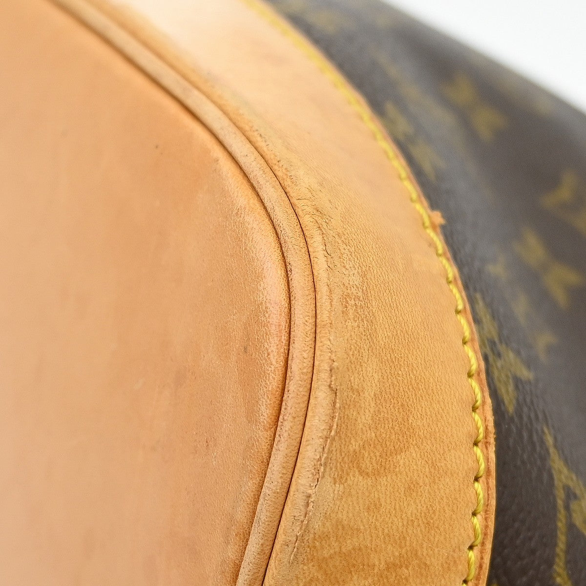 Louis Vuitton Alma Monogram Canvas Brown Canvas Handbag (Pre-Owned)