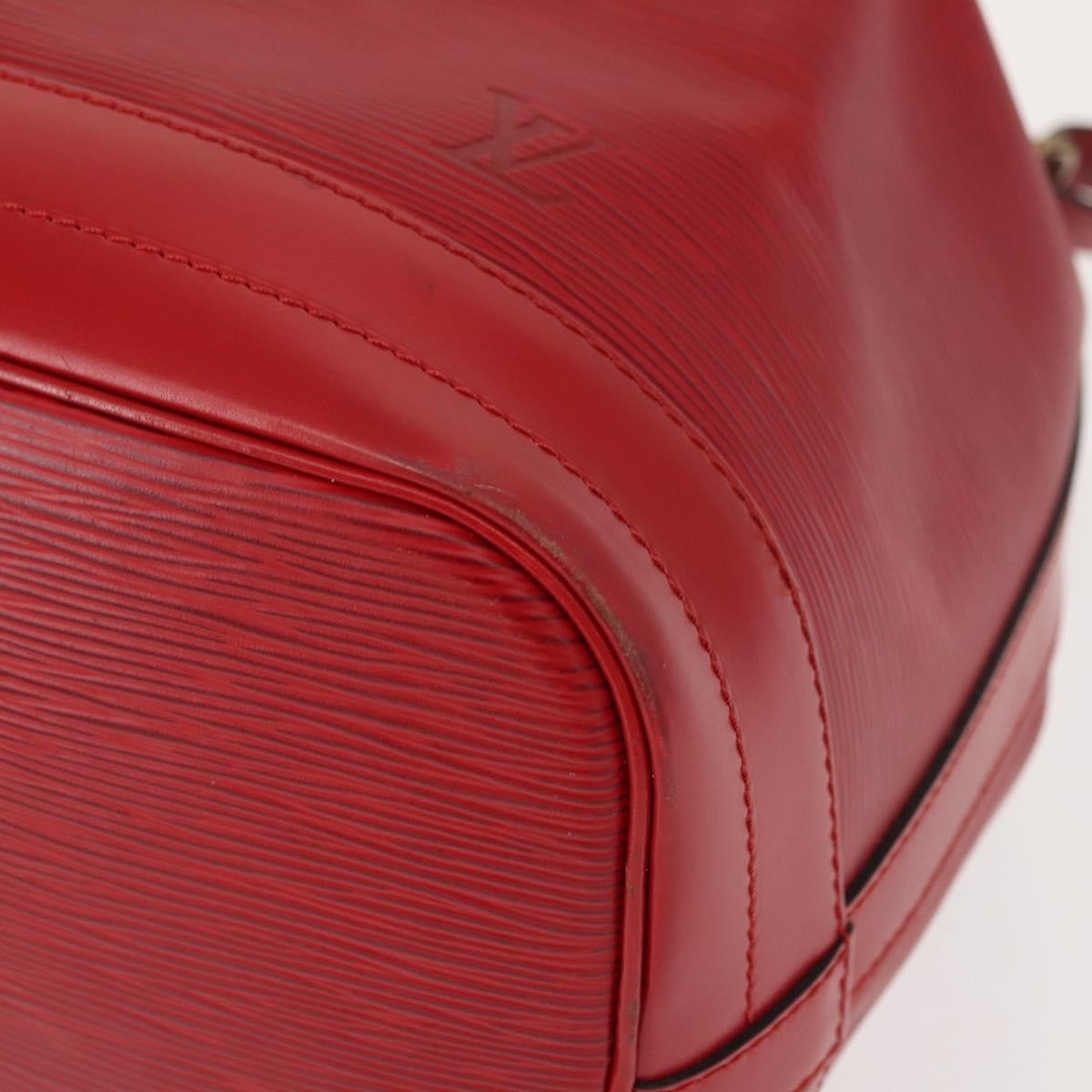 Louis Vuitton Noe Epi Leather Red Leather Shoulder Bag Bag (Pre-Owned)