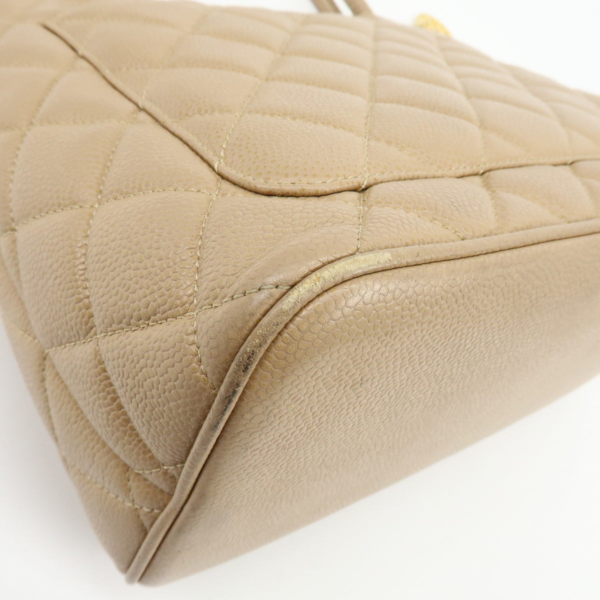 Chanel Medallion Quilted Lambskin Beige Leather Tote Bag Bag (Pre-Owned)