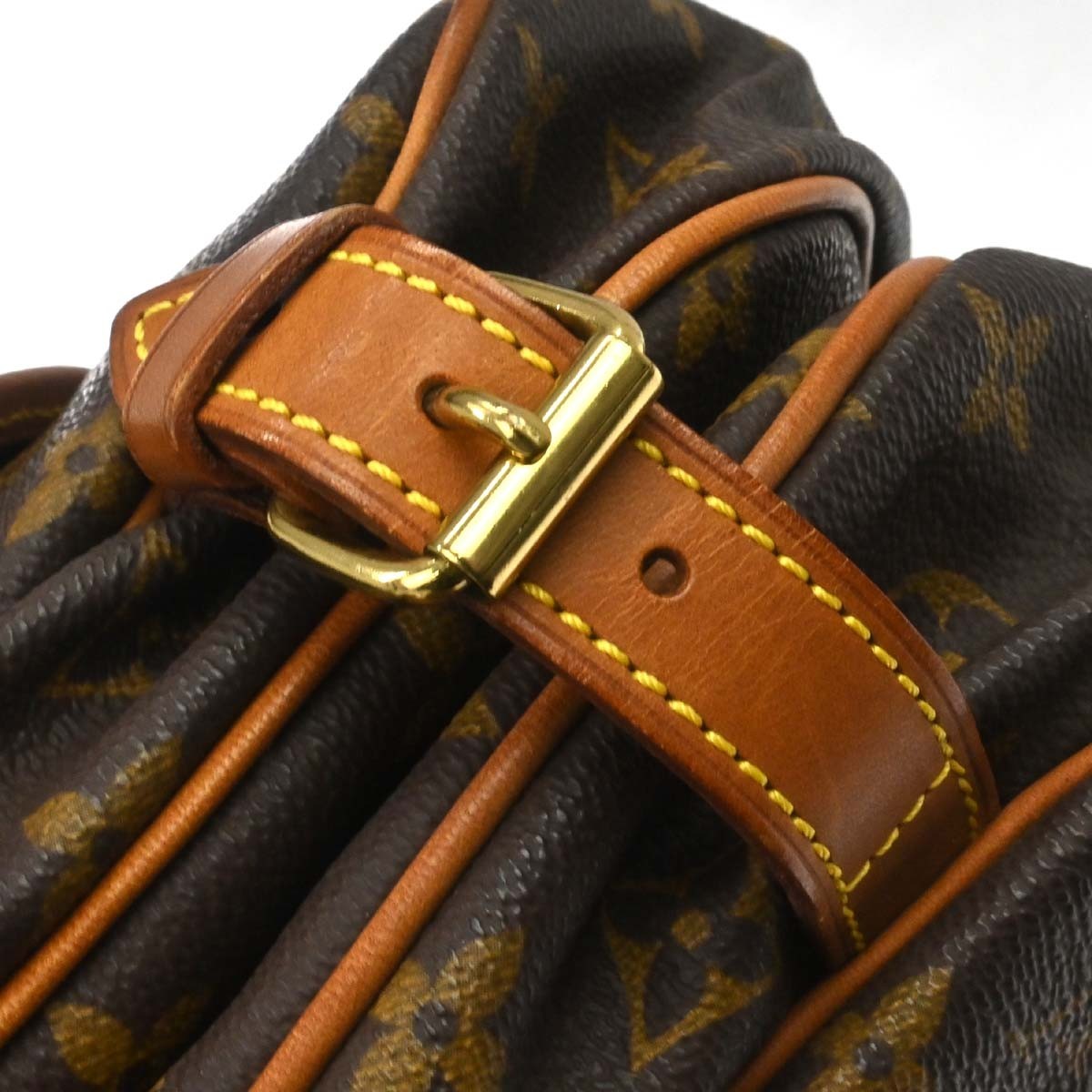 Louis Vuitton Saumur Monogram Canvas Brown Canvas Shoulder Bag Bag (Pre-Owned)