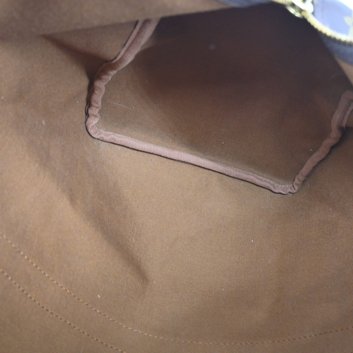 Louis Vuitton Keepall Monogram Canvas Brown Canvas Travel Bag Bag (Pre-Owned)