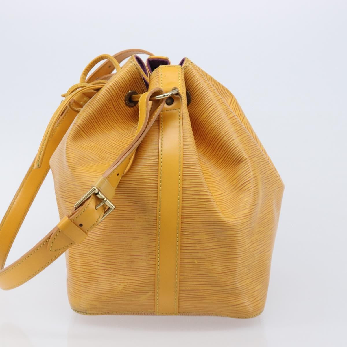 Louis Vuitton Petit Noe Epi Leather Yellow Leather Shoulder Bag Bag (Pre-Owned)