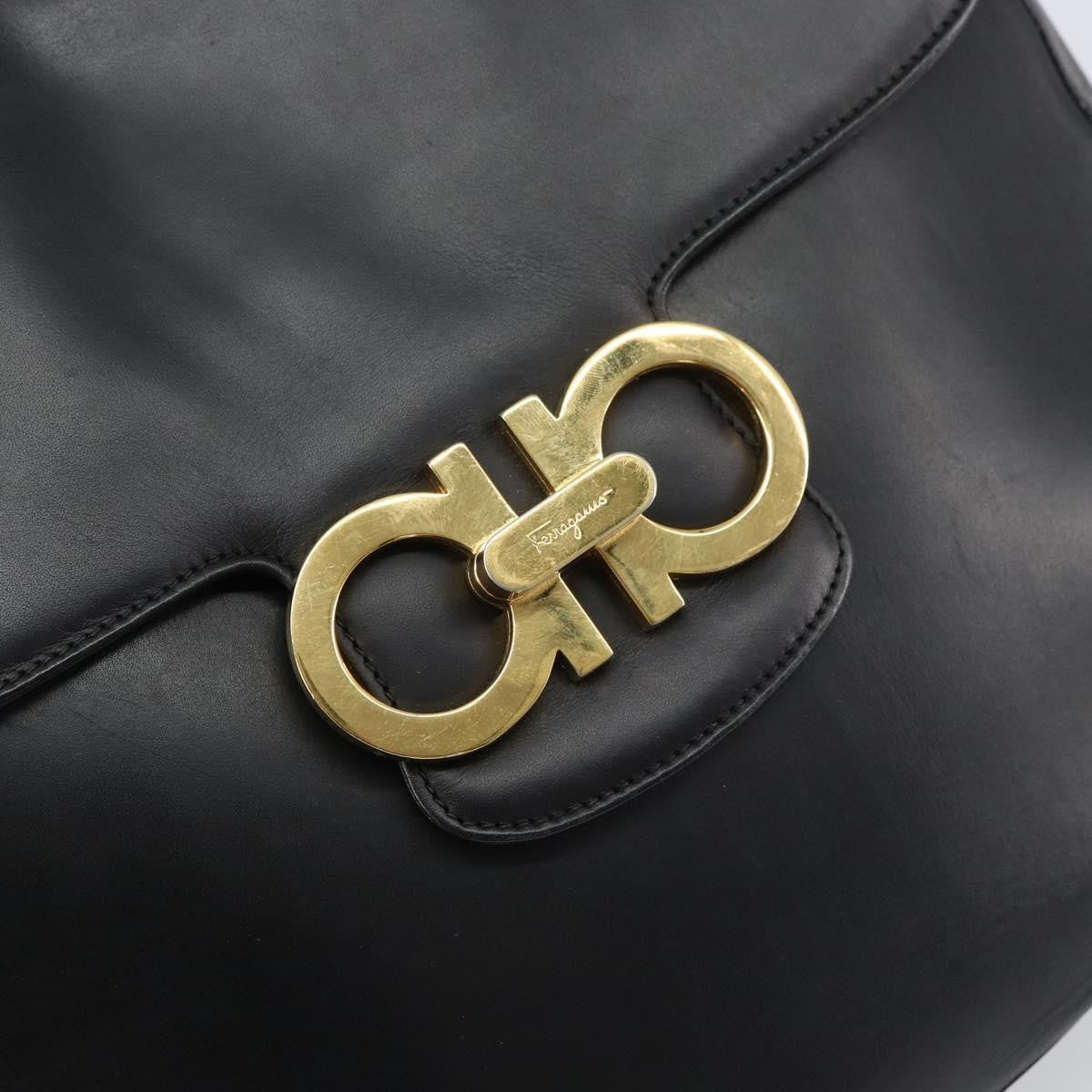 Salvatore Ferragamo Gancini Leather Black Leather Shoulder Bag Bag (Pre-Owned)