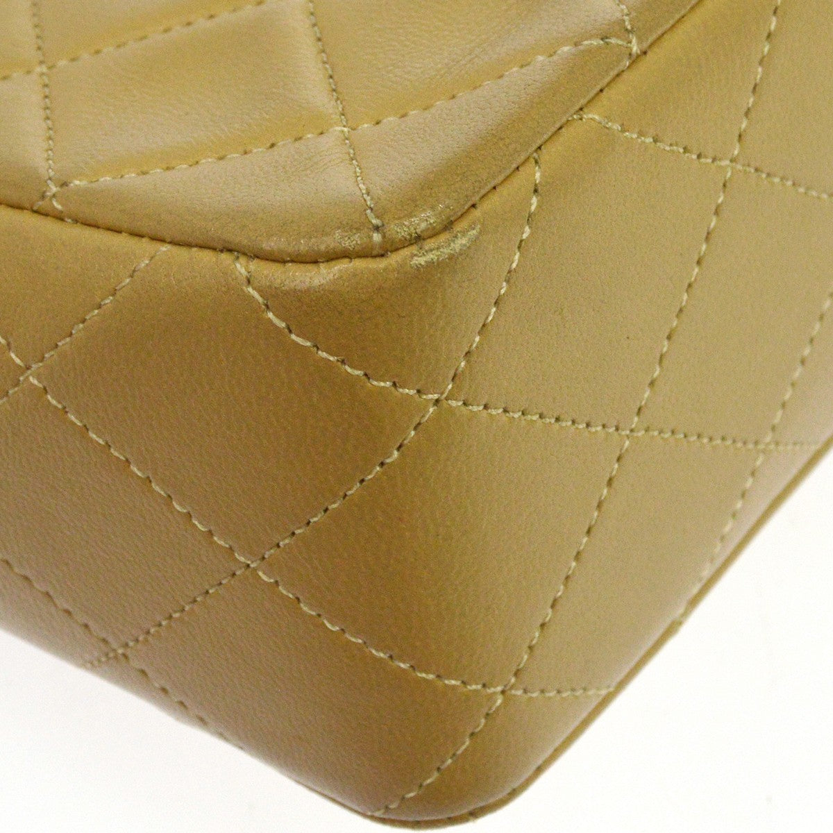 Chanel Retro Classic Square Flap Quilted Goatskin Beige Calfskin Handbag (Pre-Owned)