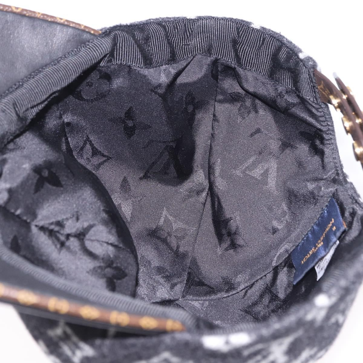 Louis Vuitton Carry On Baseball Cap Monogram Wool And Leather Black Wool Head Accessory Accessory (Pre-Owned)