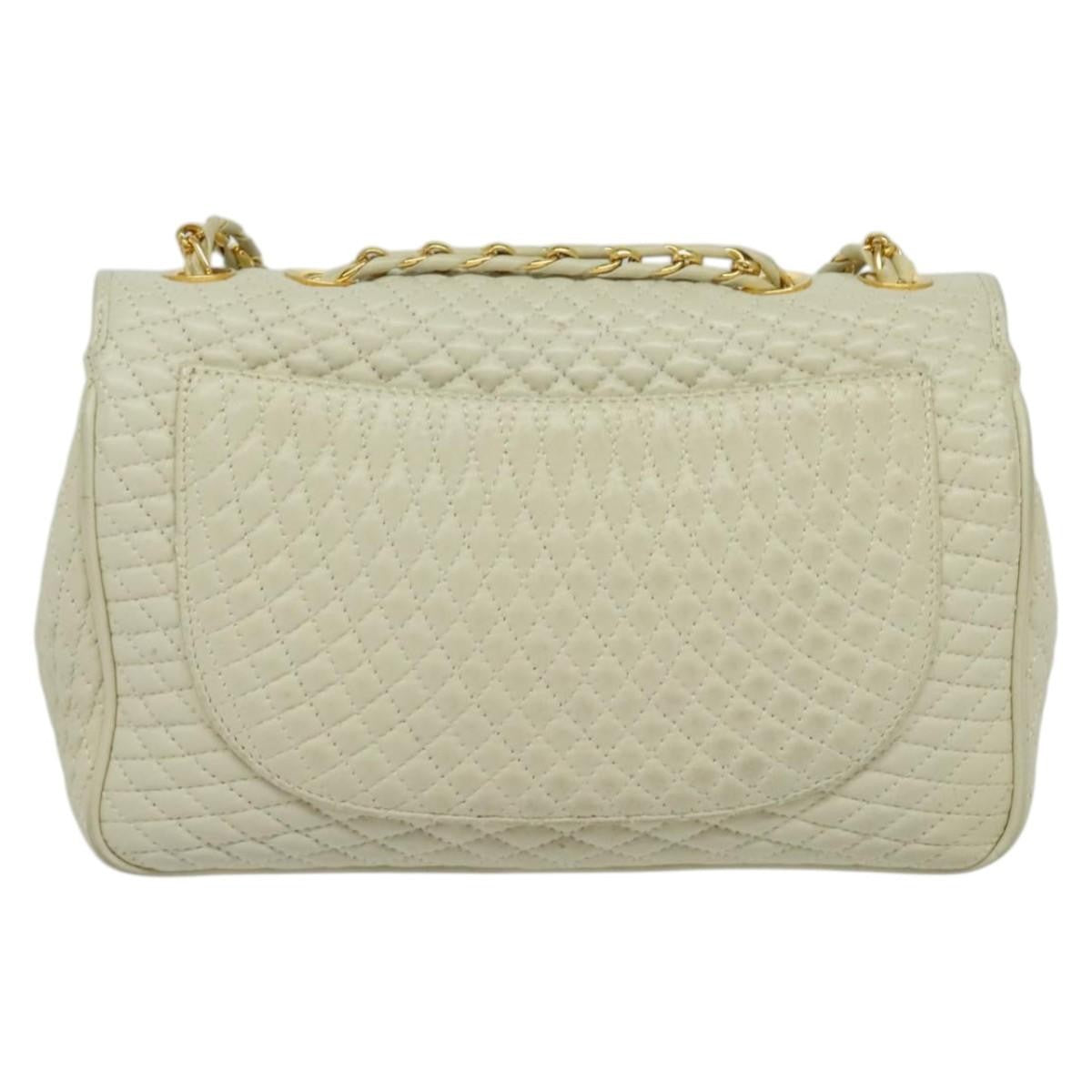 Bally Vintage Chain Quilted Leather White Leather Shoulder Bag Bag (Pre-Owned)