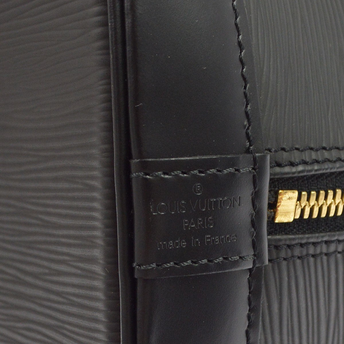 Louis Vuitton Alma Epi Leather Black Leather Handbag (Pre-Owned)