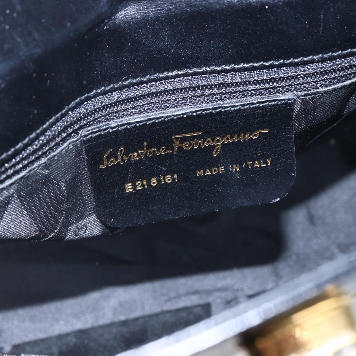 Salvatore Ferragamo Gancini Leather Black Leather Shoulder Bag Bag (Pre-Owned)