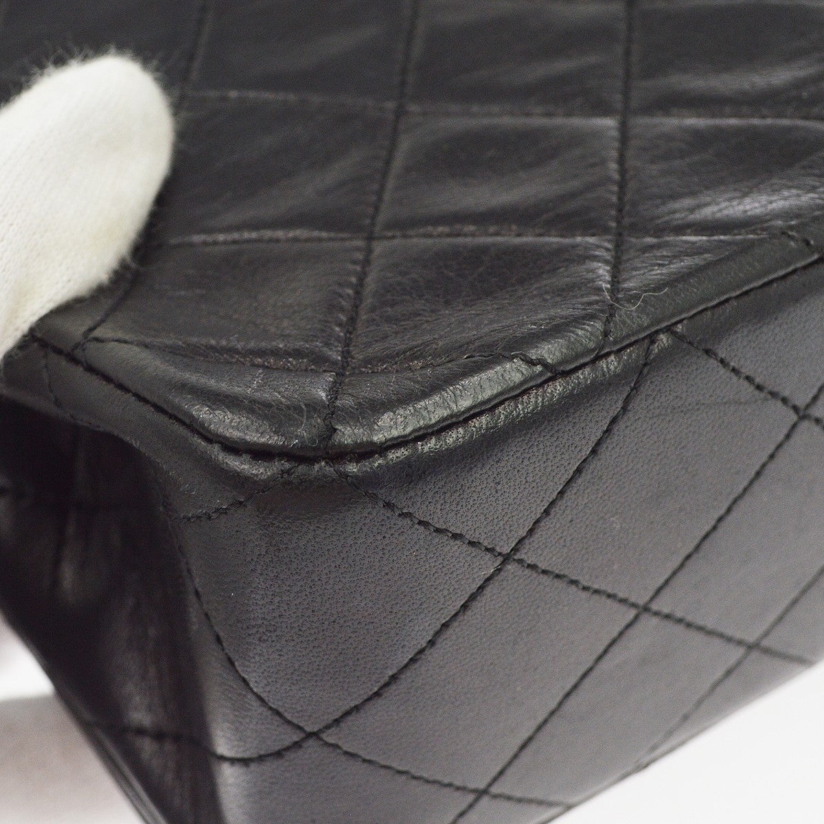 Chanel Vintage Full Flap Quilted Lambskin Black Leather Shoulder Bag Bag (Pre-Owned)