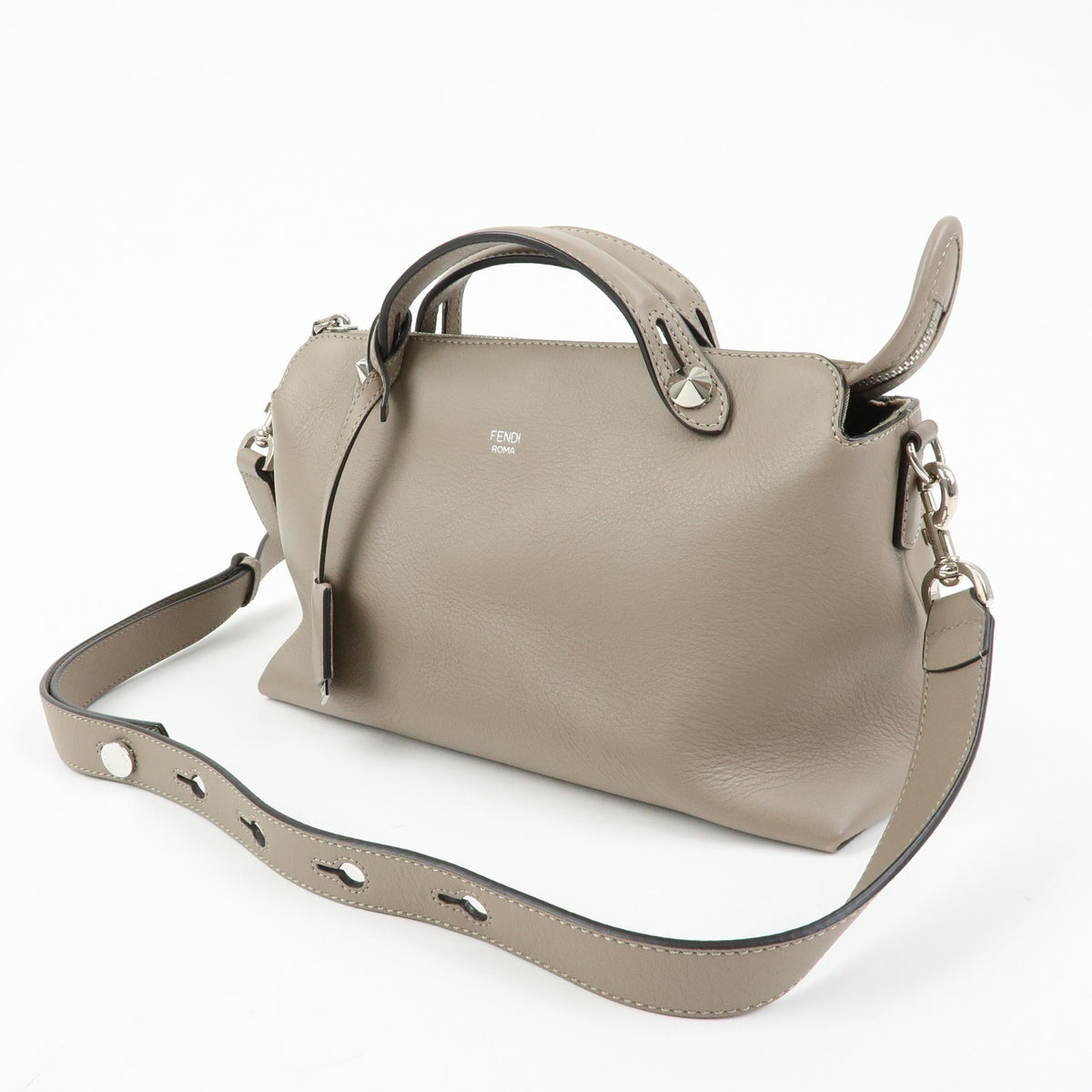 Fendi By The Way Satchel Leather Beige Leather Handbag (Pre-Owned)