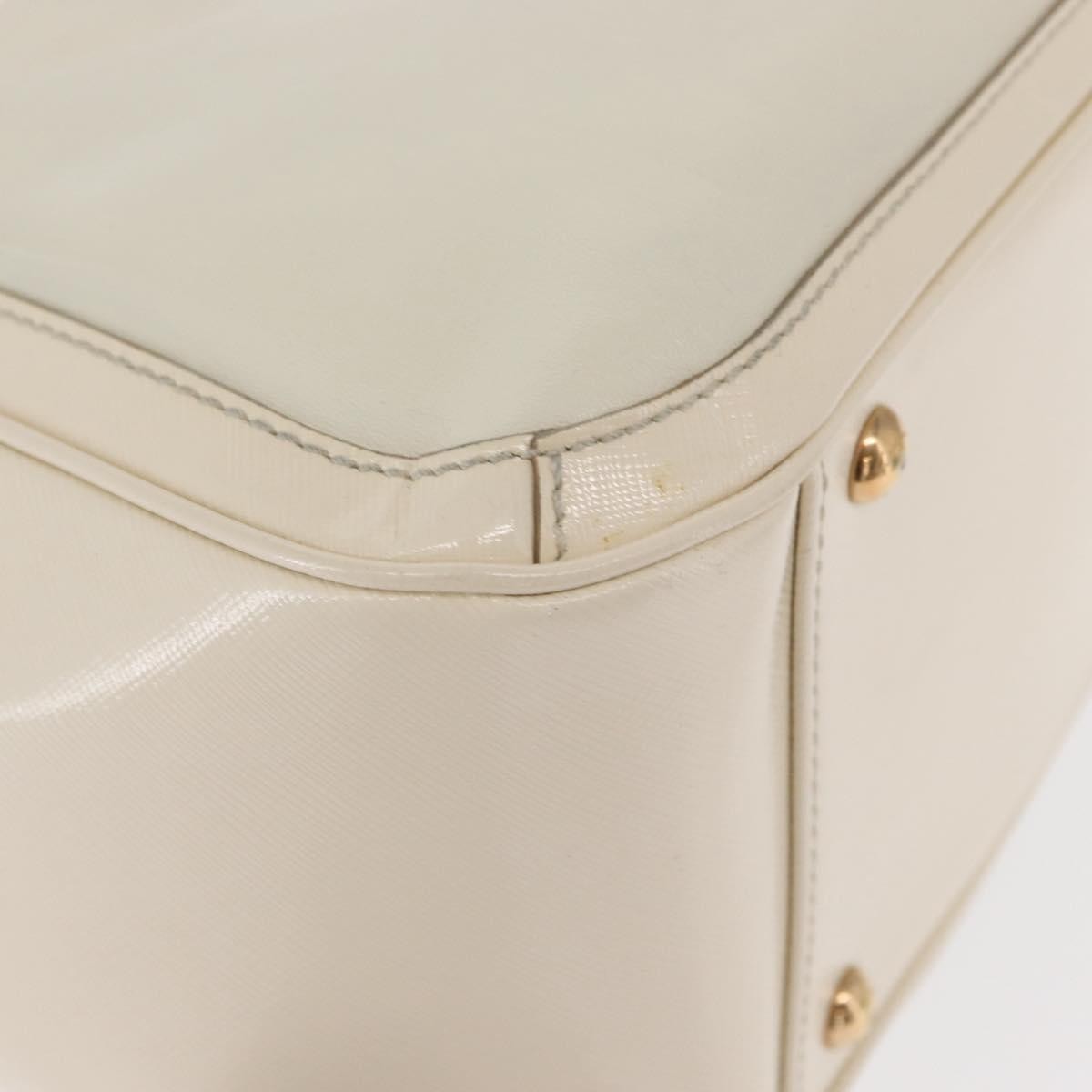 Salvatore Ferragamo Betulla Chain Tote Leather White Leather Handbag (Pre-Owned)