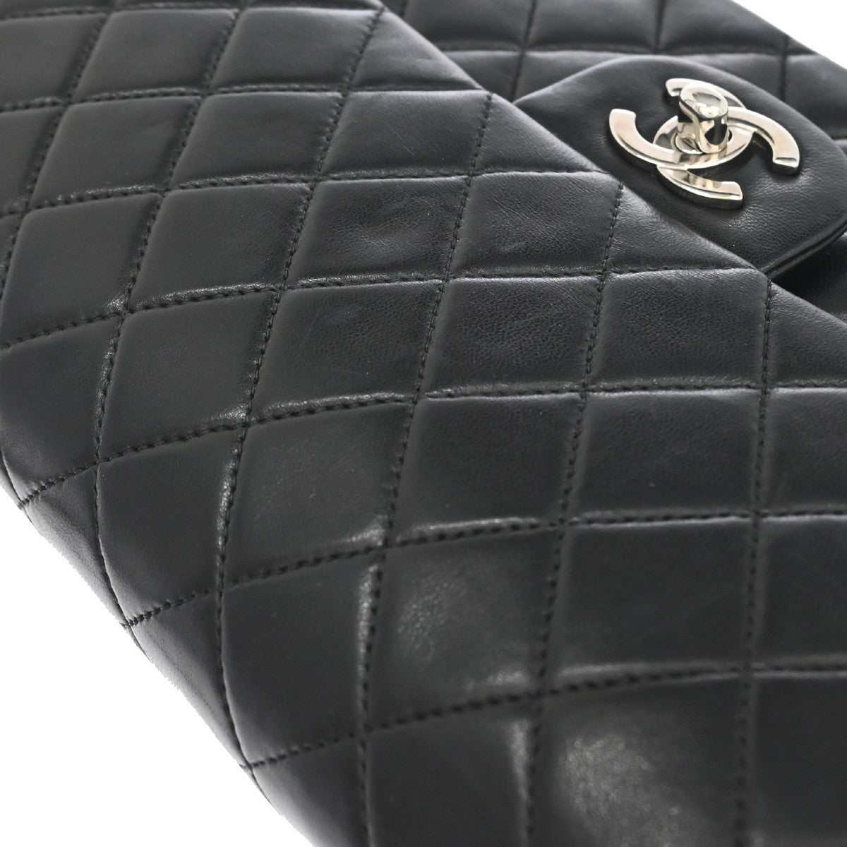 Chanel Classic Double Flap Quilted Lambskin Black Leather Handbag (Pre-Owned)