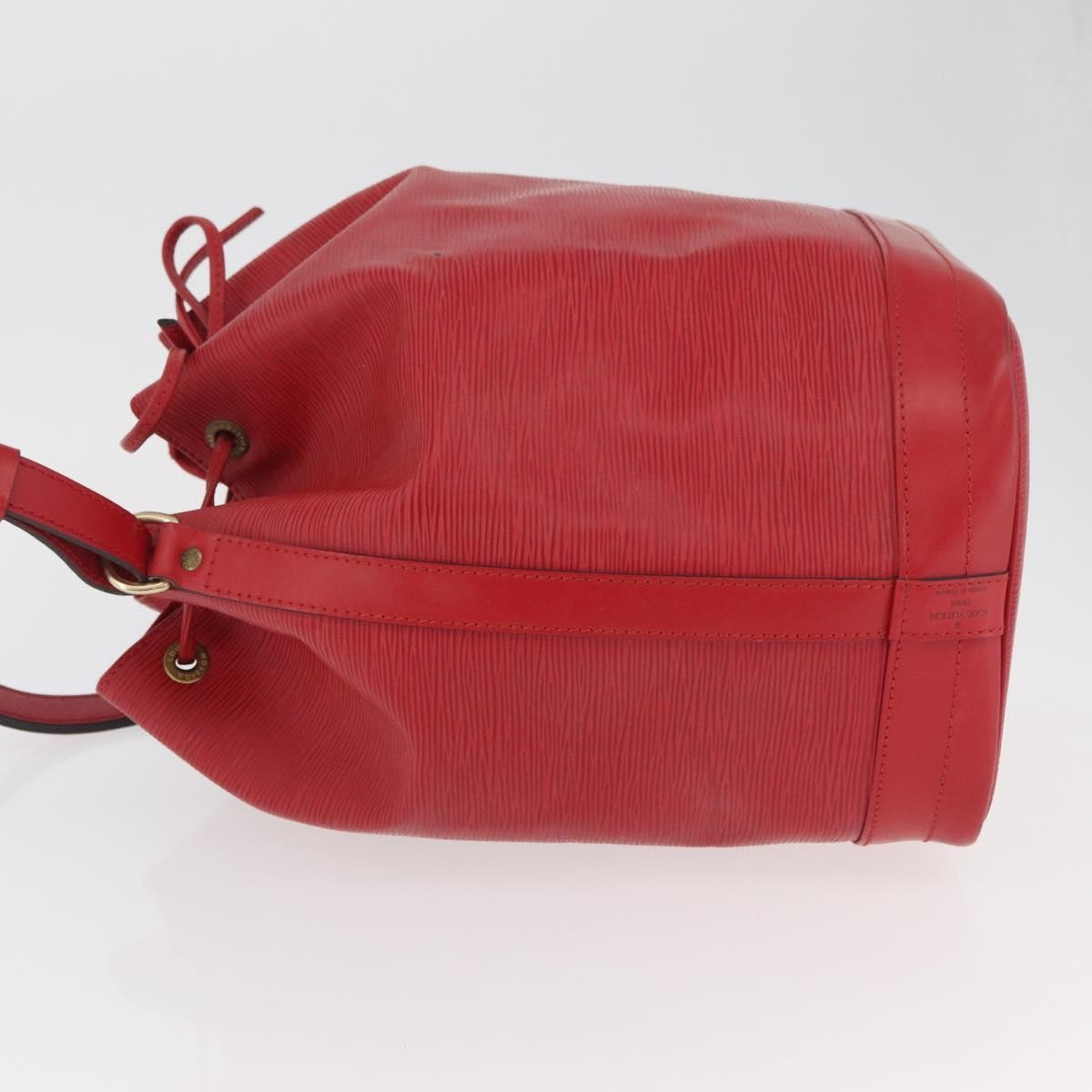 Louis Vuitton Noe Leather Red Leather Shoulder Bag Bag (Pre-Owned)