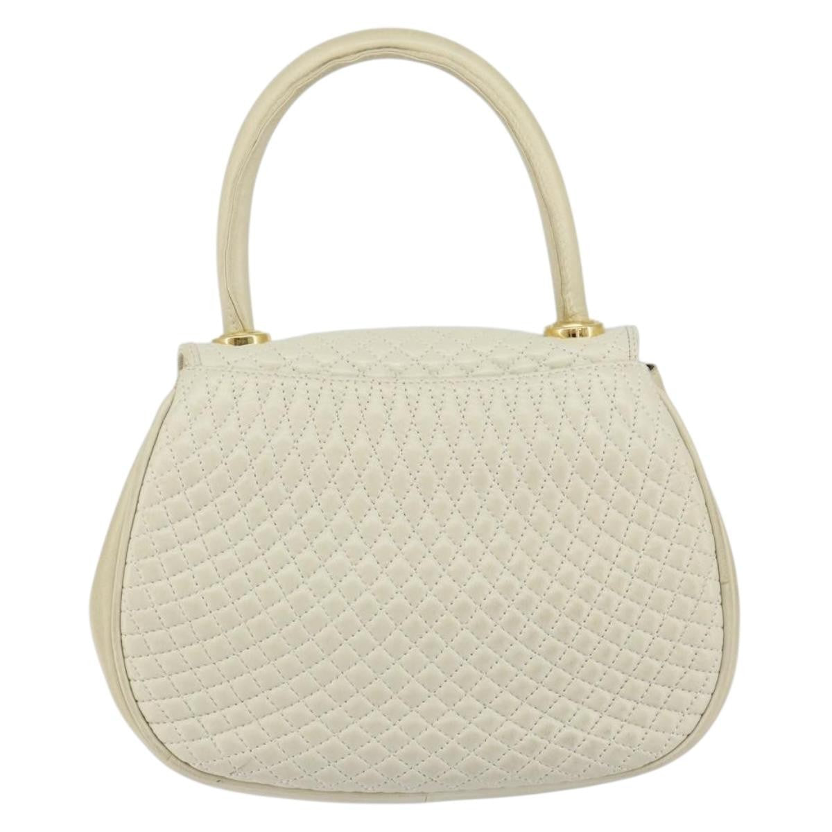 Bally Vintage Quilted Leather White Leather Handbag (Pre-Owned)