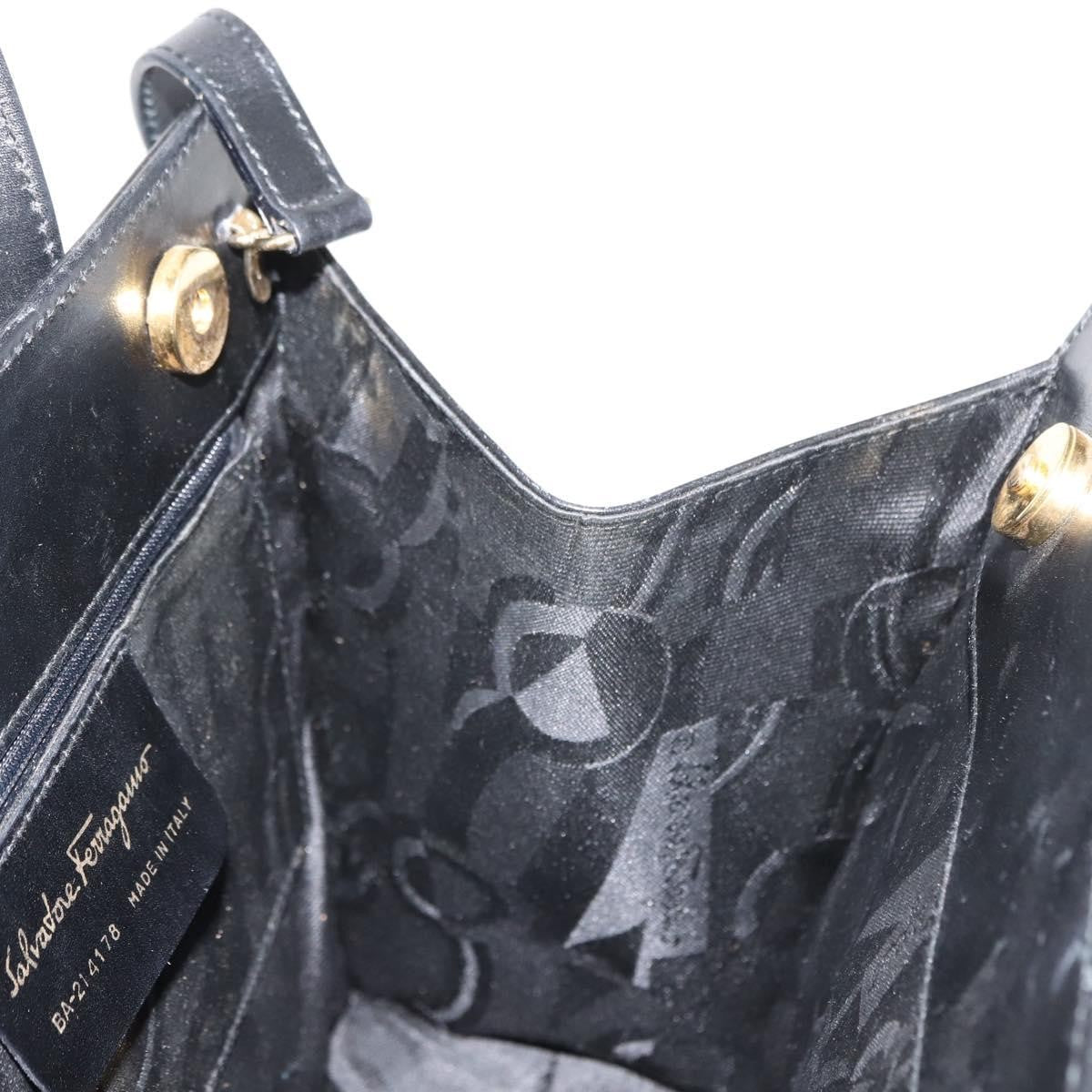 Salvatore Ferragamo Convertible Vara Bow Tote Leather Black Leather Handbag (Pre-Owned)