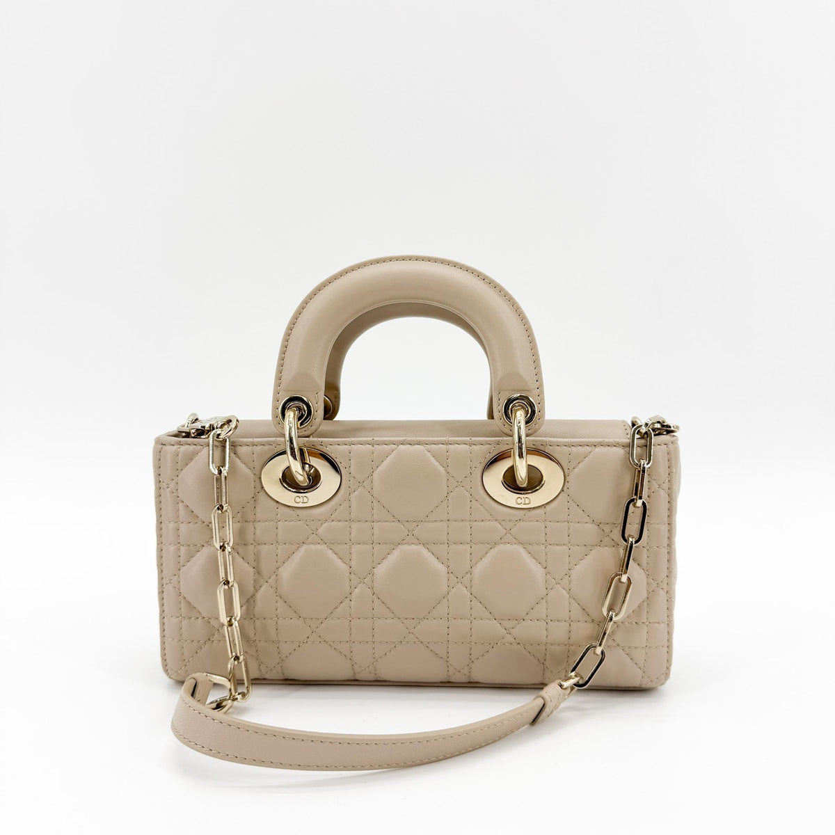 Christian Dior Lady D-Joy Cannage Quilt Lambskin Beige Leather Handbag (Pre-Owned)