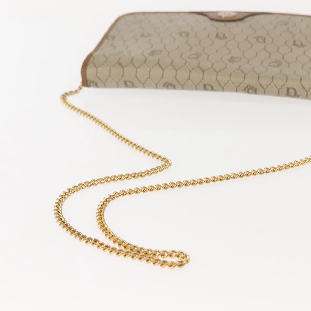 Christian Dior Vintage Honeycomb Chain Canvas Beige Canvas Shoulder Bag Bag (Pre-Owned)