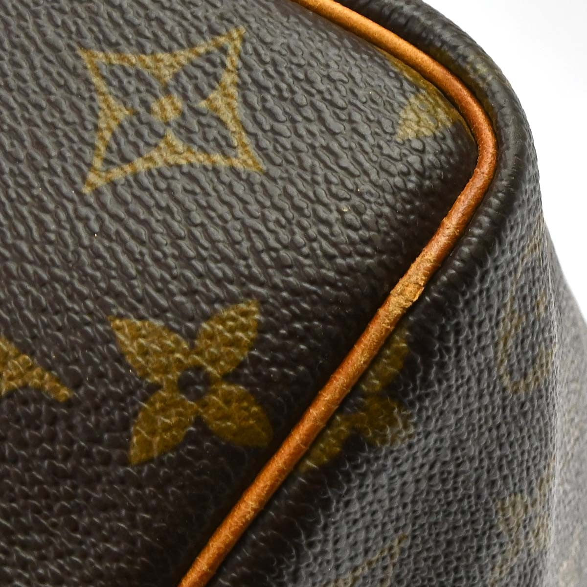 Louis Vuitton Keepall Monogram Canvas Brown Canvas Travel Bag Bag (Pre-Owned)