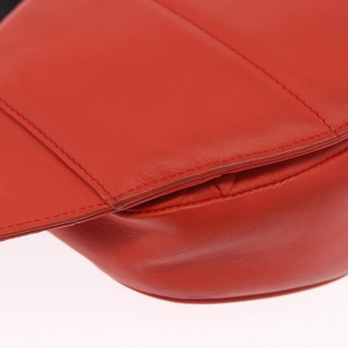 Bottega Veneta Light Waist Intrecciato Leather Red Leather Clutche & Pouche Bag (Pre-Owned)