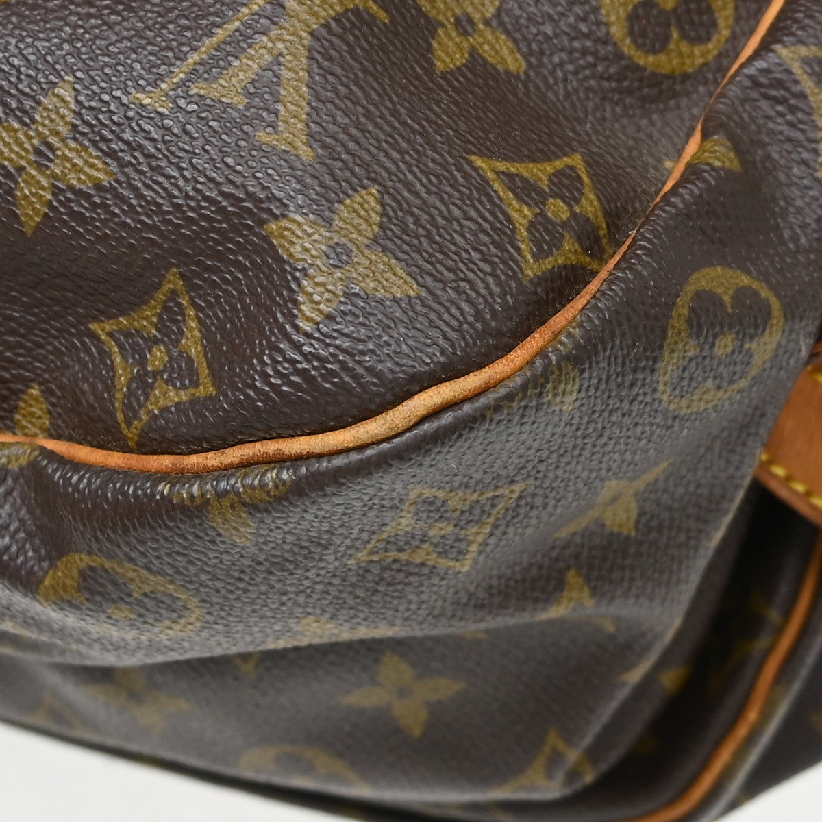 Louis Vuitton Saumur Monogram Canvas Brown Canvas Shoulder Bag Bag (Pre-Owned)