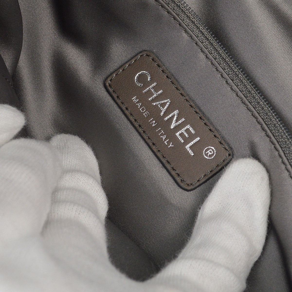 Chanel Polar Bon Bon Vinyl With Mohair Silver Nylon Tote Bag Bag (Pre-Owned)