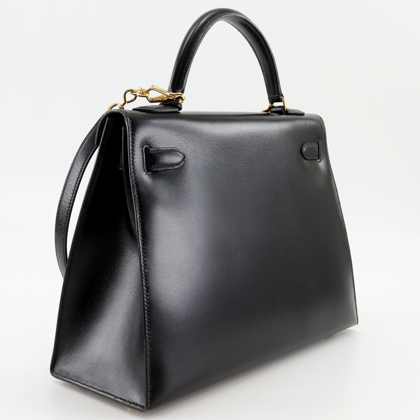 Hermes Kelly Black Box Calf With Gold Hardware Black Leather Handbag (Pre-Owned)