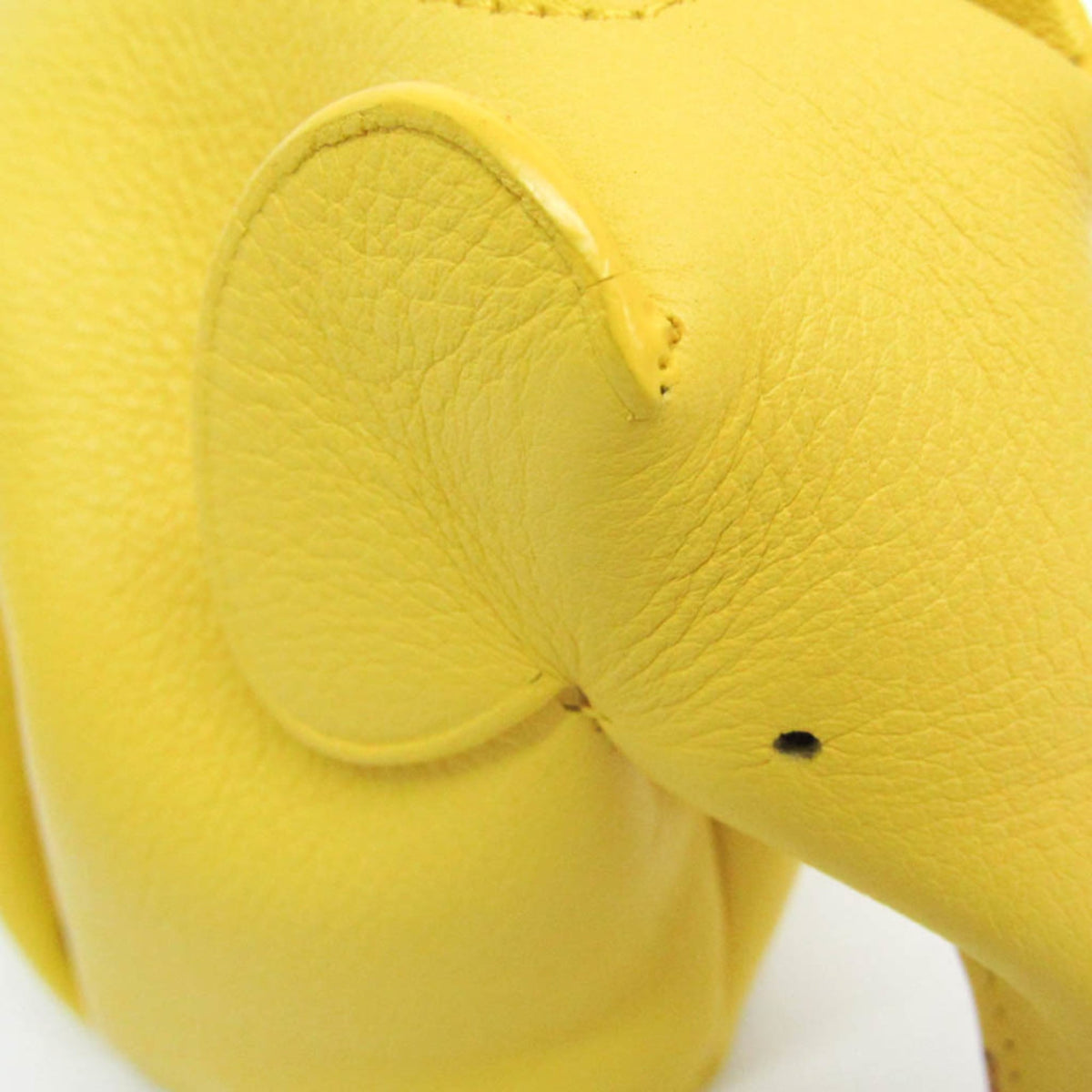 Loewe Elephant Coin Purse Leather Yellow Leather Clutche & Pouche Bag (Pre-Owned)