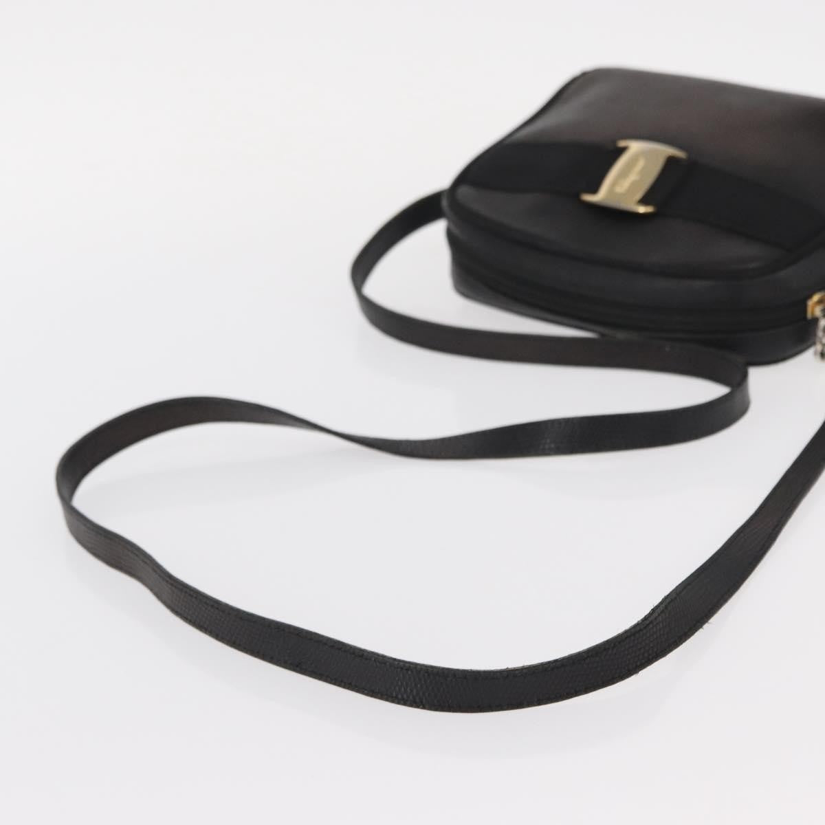 Salvatore Ferragamo Vala Leather Black Leather Shoulder Bag Bag (Pre-Owned)