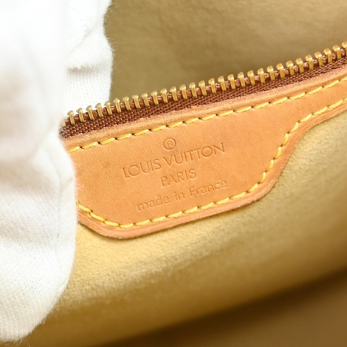 Louis Vuitton Monogram Looping Monogram Canvas Brown Canvas Shoulder Bag Bag (Pre-Owned)