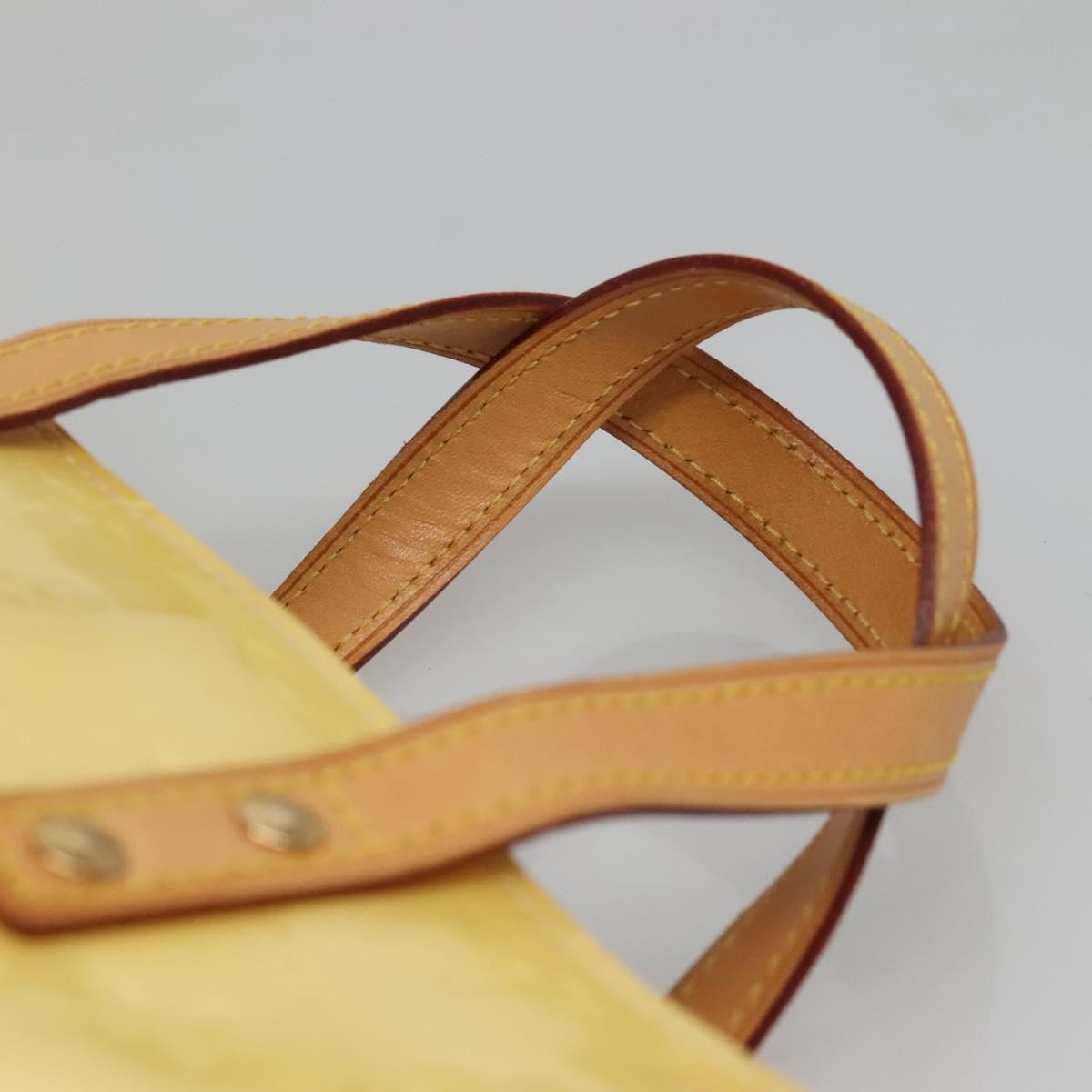 Louis Vuitton Reade Monogram Vernis Ecru Patent_Leather Bag (Pre-Owned)