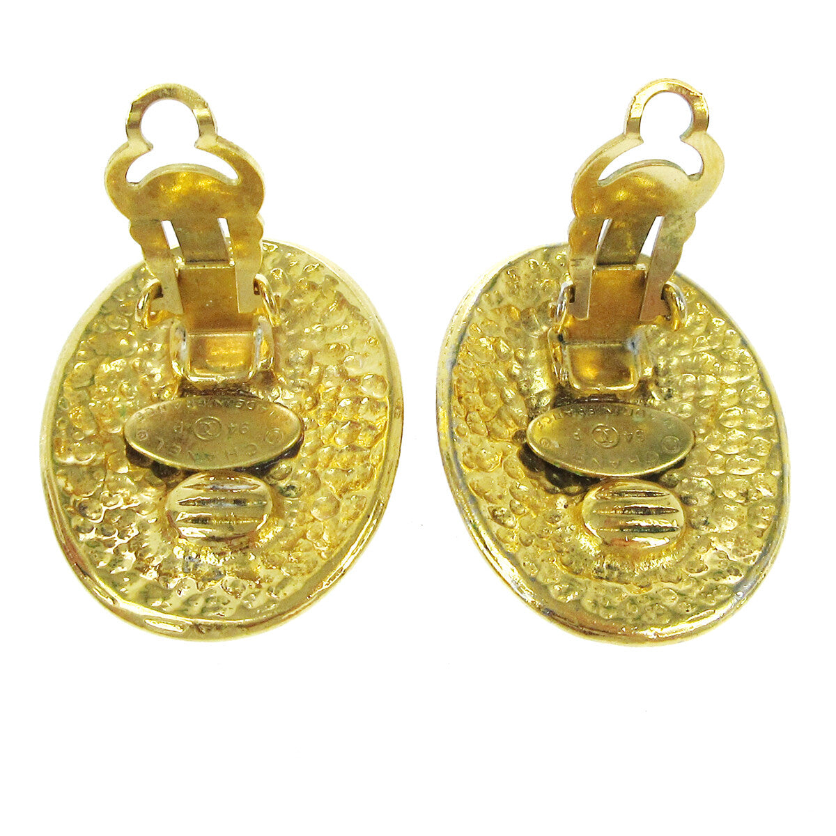 Chanel Vintage Cc Button Ovales Clip-On Gold-Plated Gold Gold_Plated Earrings Jewelry (Pre-Owned)