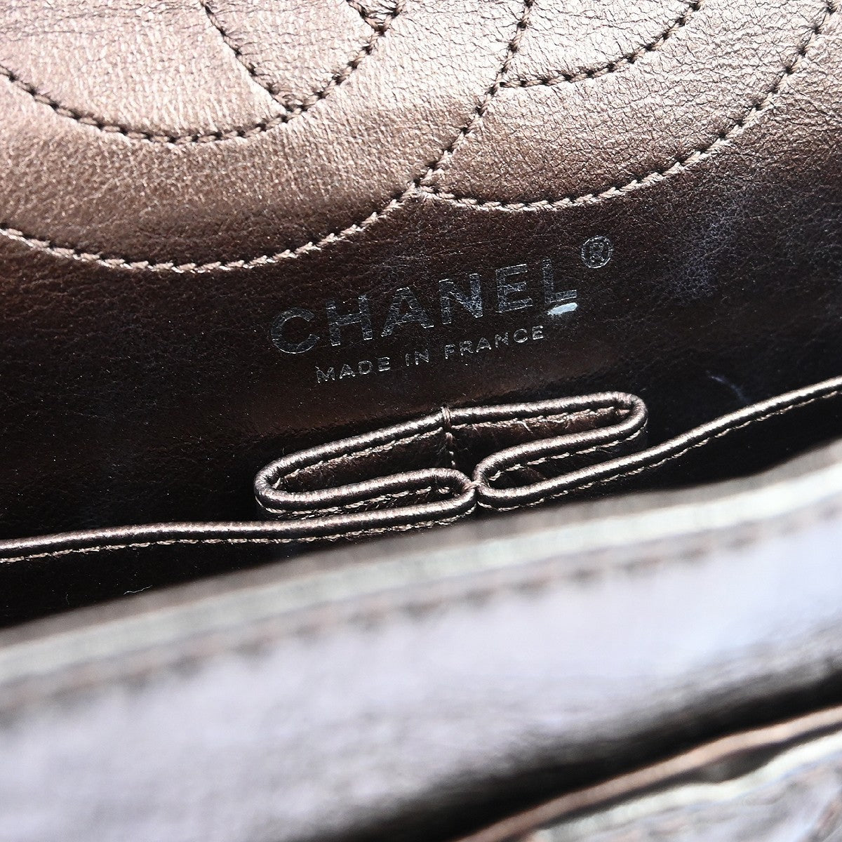 Chanel Reissue 2.55 Flap Quilted Metallic Aged Calfskin Brown Leather Handbag (Pre-Owned)