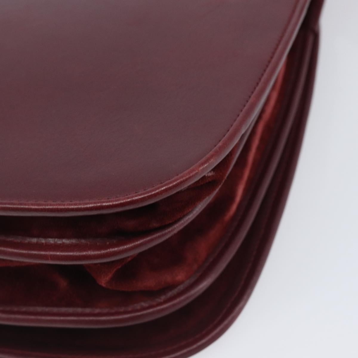 Cartier Must De Cartier Leather Burgundy Leather Shoulder Bag Bag (Pre-Owned)